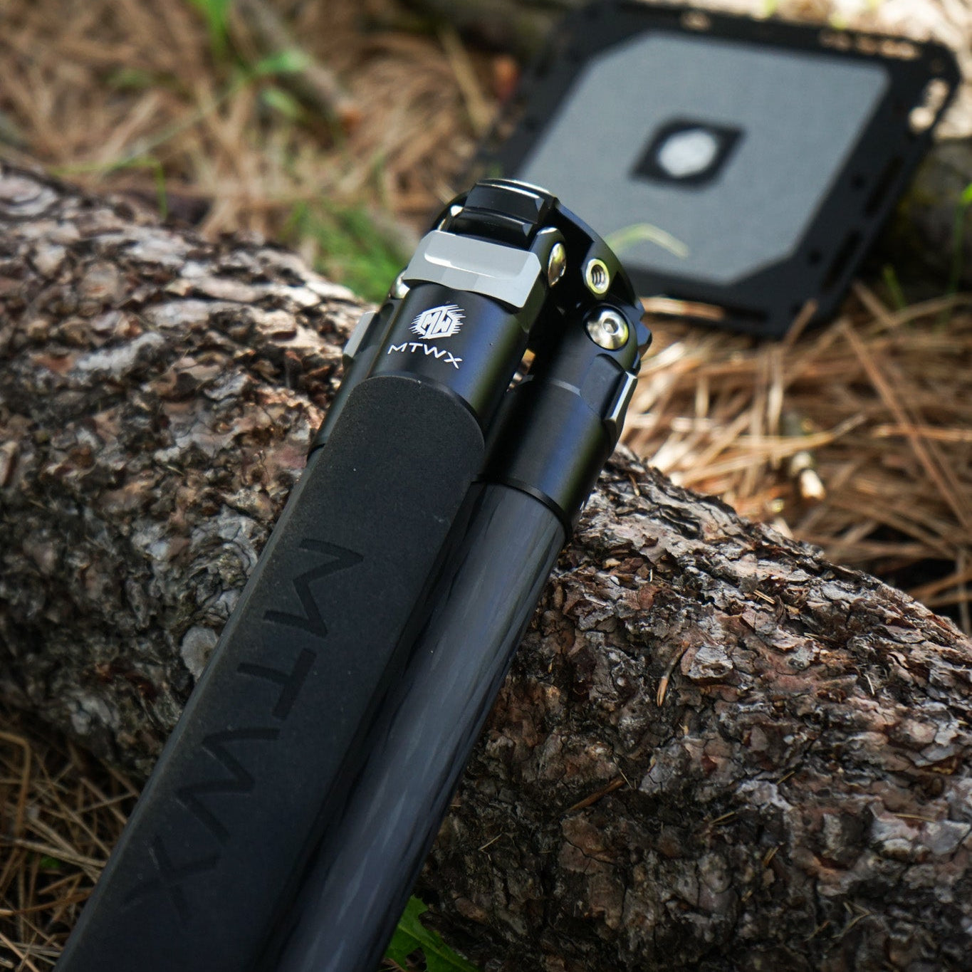 MTC 1.0 Carbon Tripod